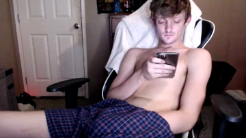 Drakeypoo2000  20-09-2021 video tall